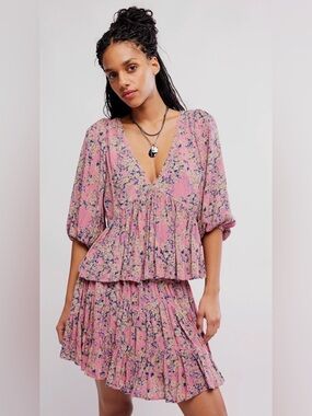 Perishing Printed Set NWOT pink combo